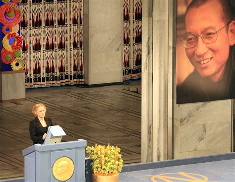 Le Prix Nobel de la Paix 2010: Un Hommage à l'Activisme Pacifique en Face du Silence Assourdissant